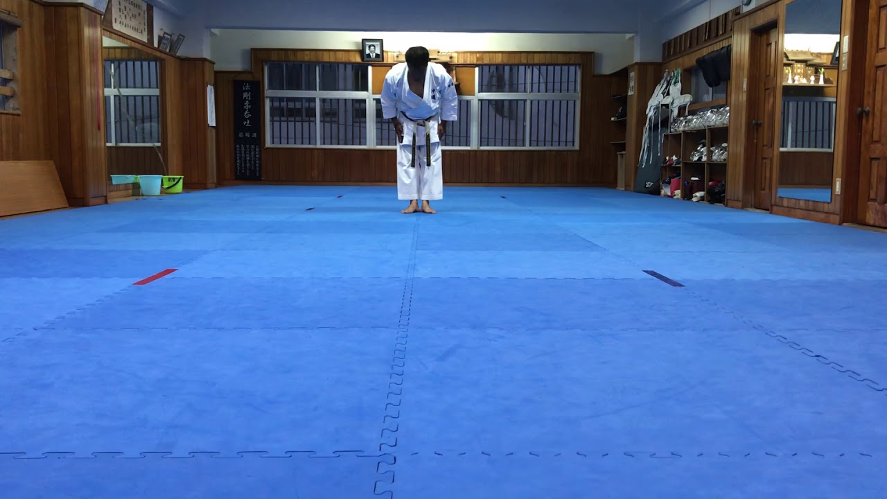 三十六手［サンセール ）沖縄剛柔流空手道協会 拳秀館