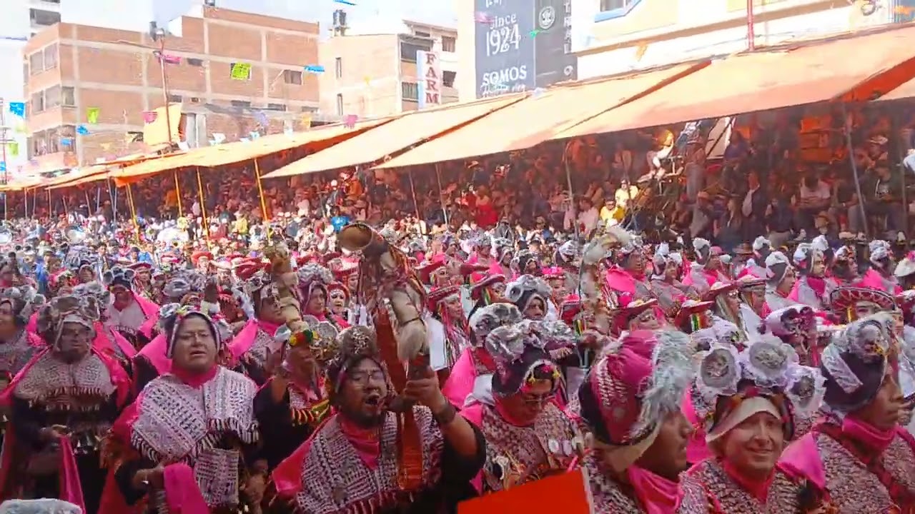 Banda Central Cocani                   Carnaval de Oruro Bolivia  20206           Phujllay