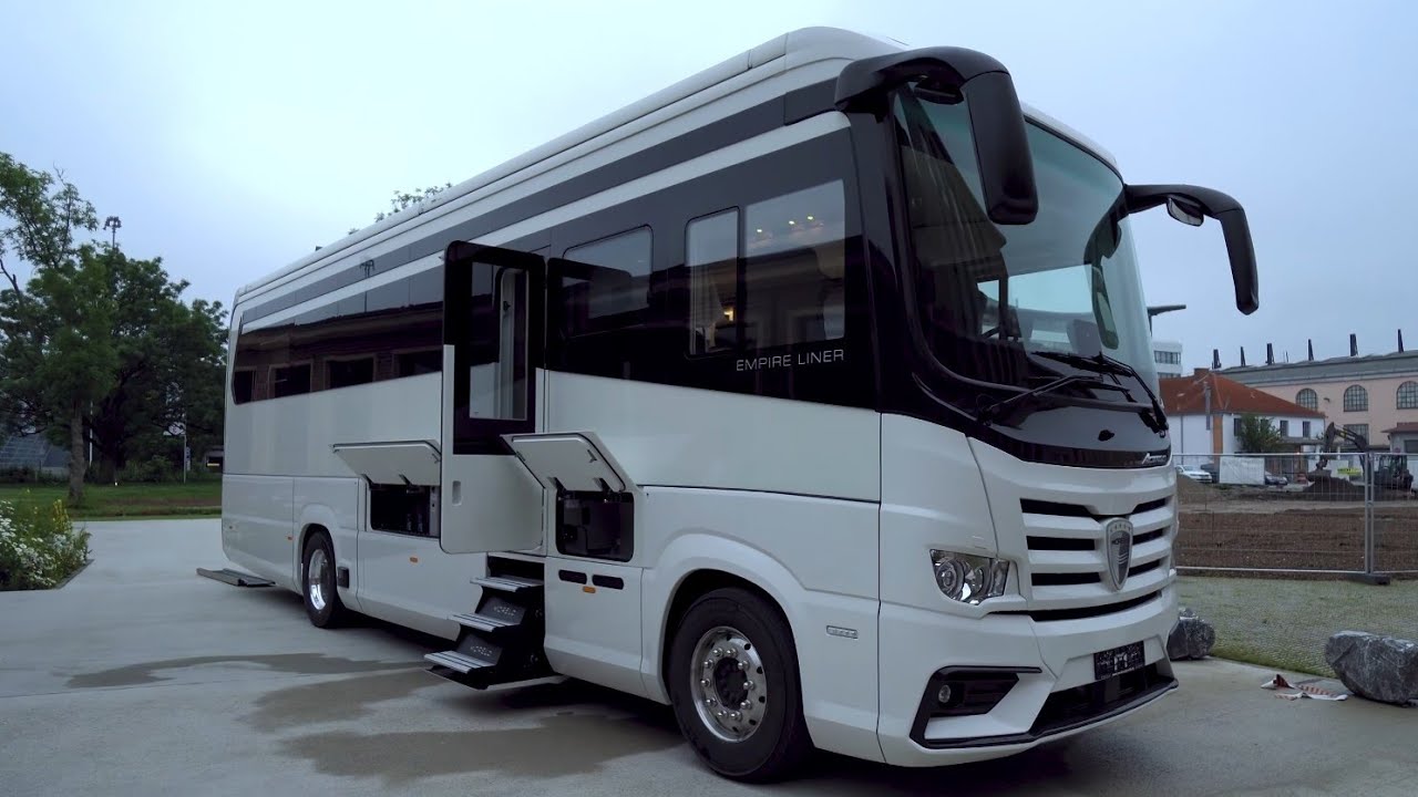 Größte Wohnmobile 2022: 11,6m x 2,55m Morelo Empire Liner Mercedes Actros PKW Garage. NEUES DESIGN.