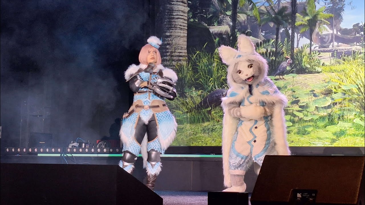 Animecon cosplay competition duo - Monster hunter