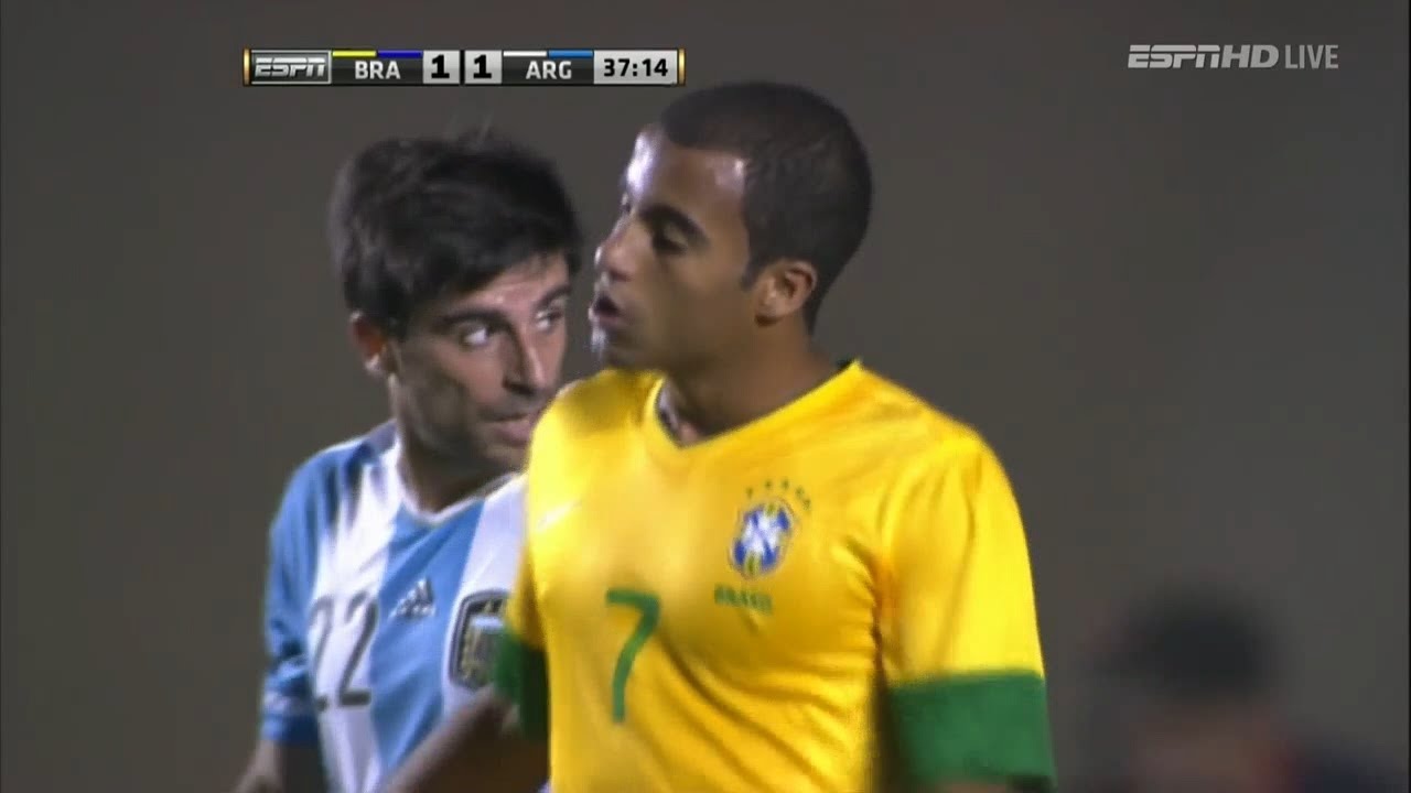 Lucas Moura vs Argentina (Friendly 2012) HD 720p by Yanz7x