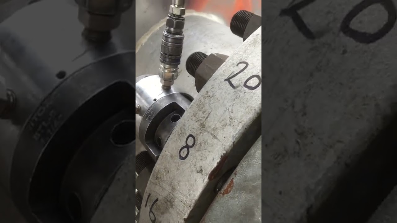 Bolt tensioning preparation,  procedure and manual handling