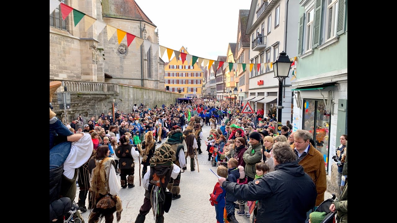 Narrhalla Klein Berlin beim Umzug in Tübingen
