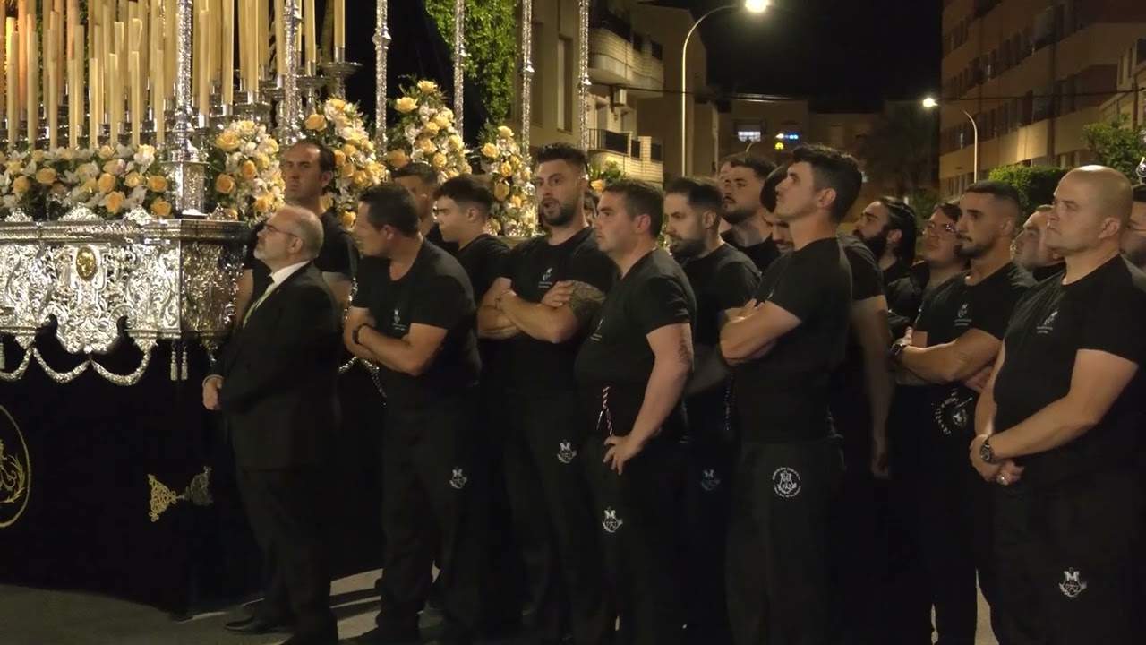 Viernes Santo. Procesión de la Cofradía del Stmo. Cristo de la Paz y Nuestra Señora de los Dolores.