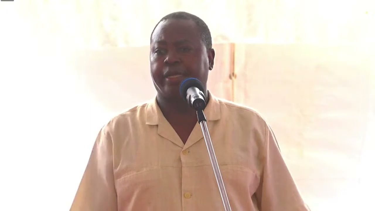 'WAKIKUYU TUMEAMUA NI RAILA 2022, MAMBO YAMEBADILIKA!' KAMAU MWEHA SAYS IN TURKANA!!