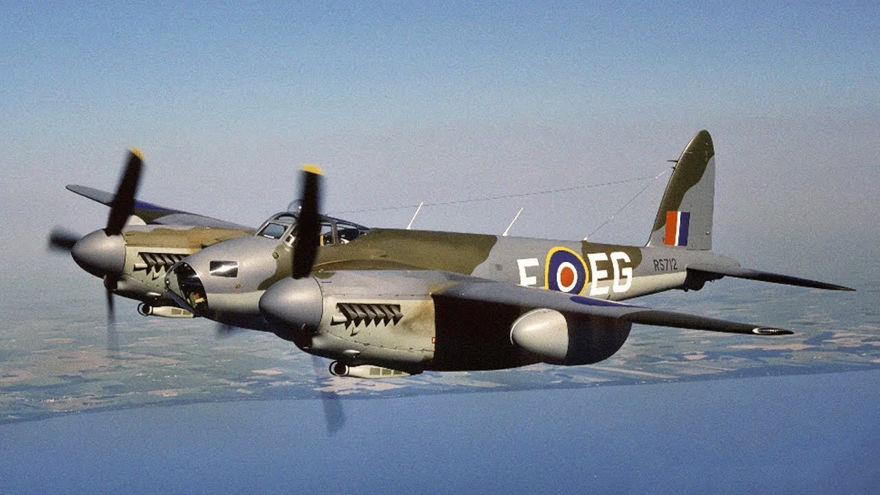 The Wooden Plane That Humiliated the Nazis – The Untold Story of the DH-98 Mosquito