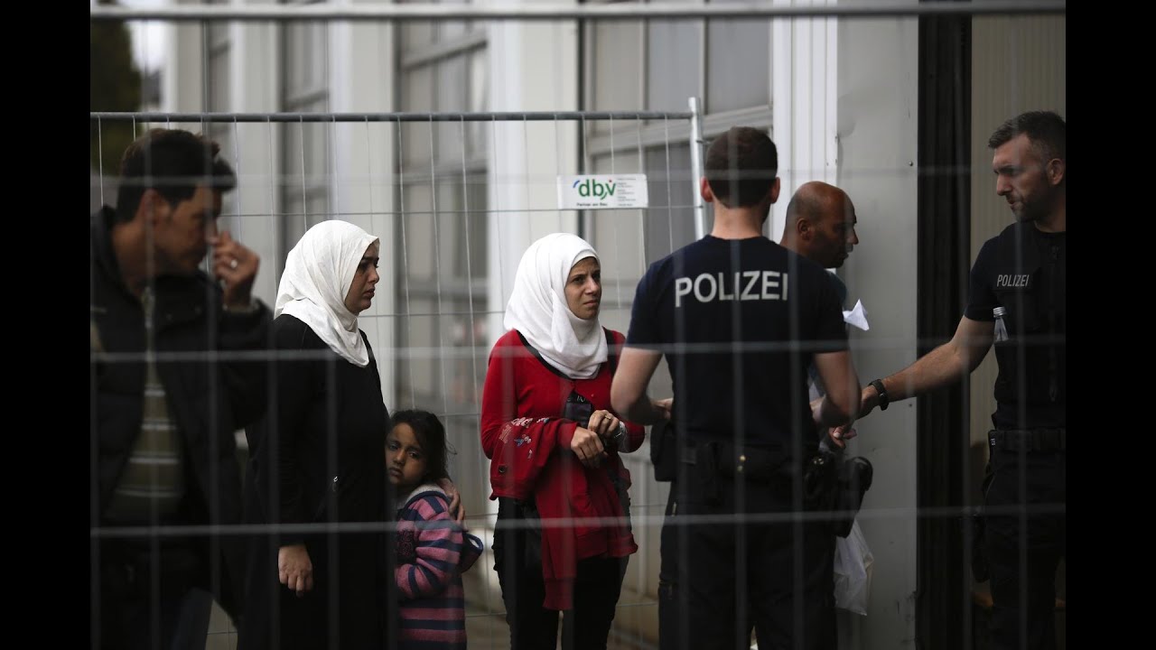 Germany increases police patrols on 'smuggling routes'