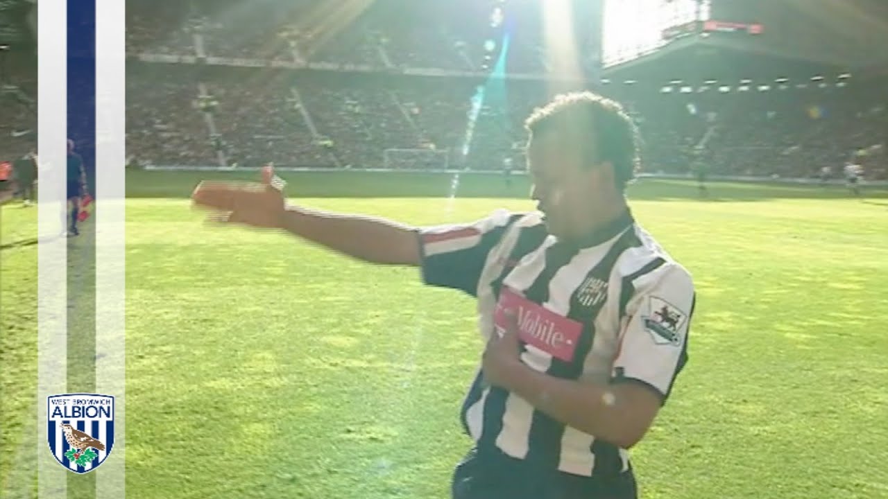ALBION ARCHIVE: Robert Earnshaw scores a penalty in the 1-1 draw at Manchester United in 2005