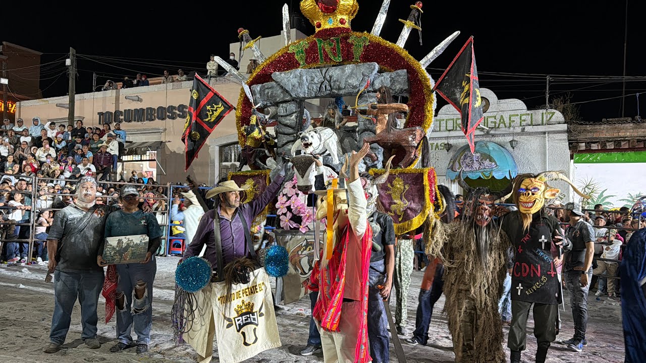 Torito de petate El Rey  sábado de carnaval en Charo Michoacan 2026