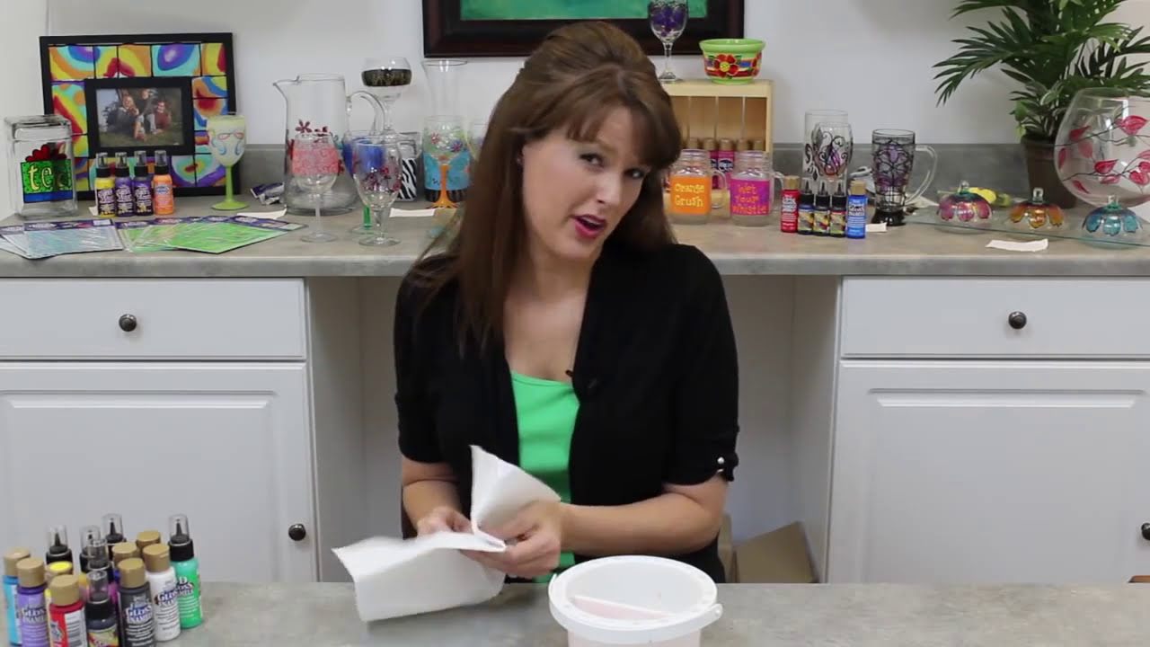Tips for Painting on Glass | DecoArt&reg;