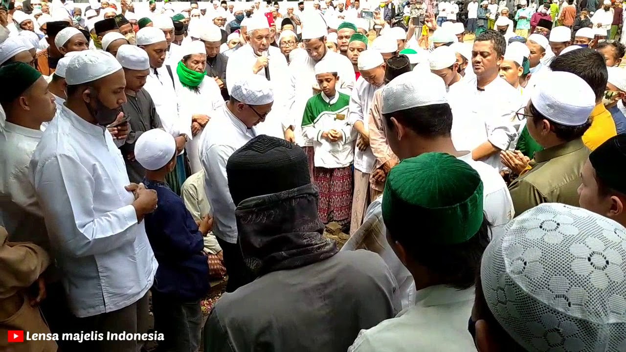 Sambutan Habib Thohir bin Abdullah Al Kaff Pada Pemakaman Habib Abdullah bin Muhammad Alatas