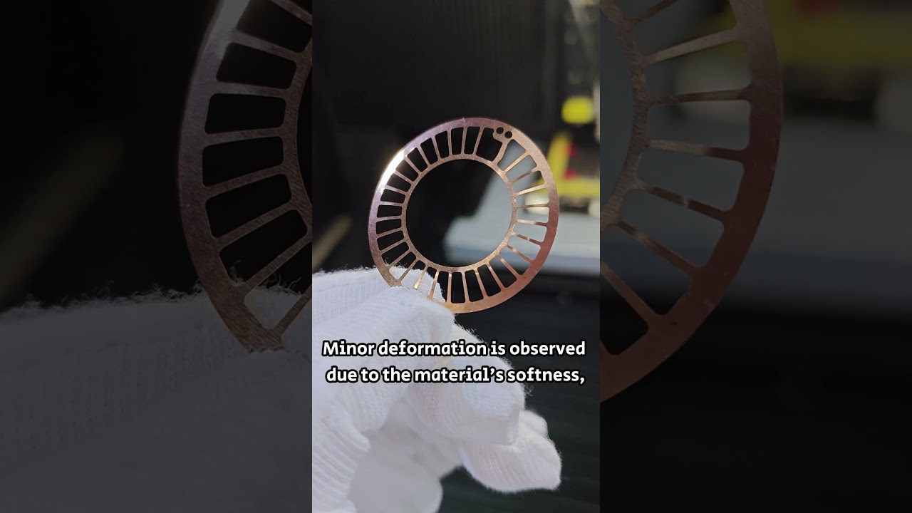This is the cutting process of 0.05 mm thick copper foil