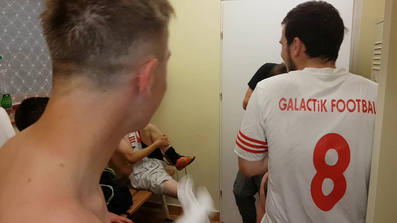 W szatni po meczu Galactik - Dream Team