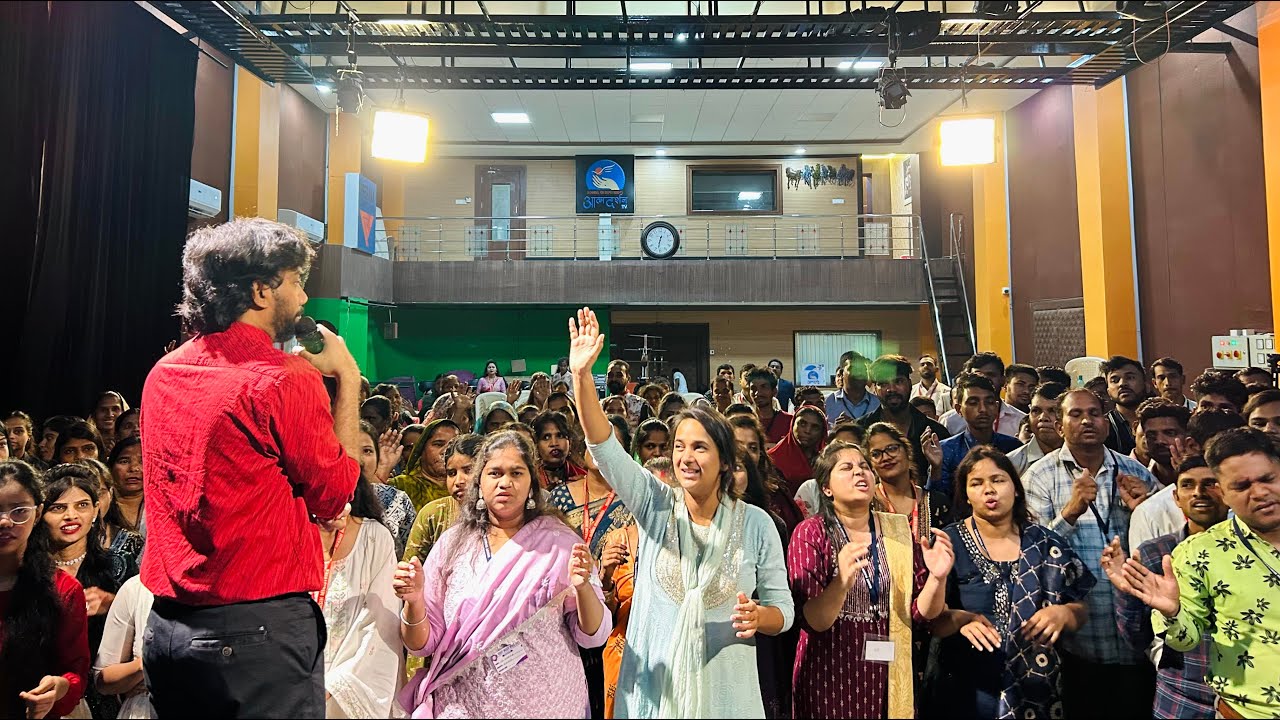 Strong anointing falls in Indore - Daniel Mohan Singh - 2024