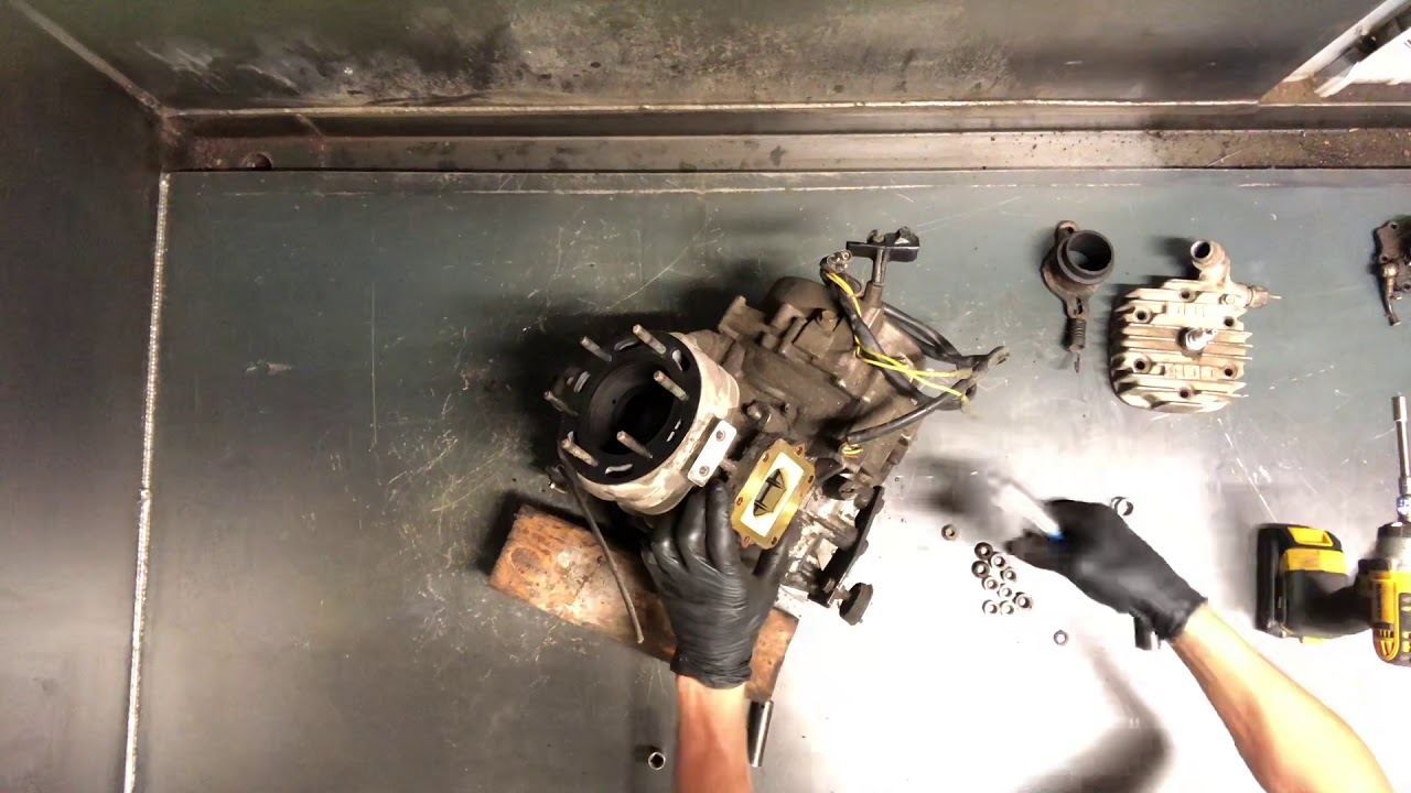 Scrambler Sportsman Top End Rebuild   -   Piston Cylinder Head Reed Valve Kit