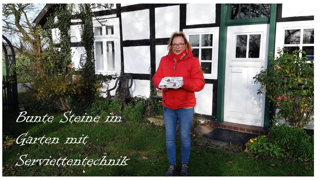 Bunte Steine im Garten mit Serviettentechnik