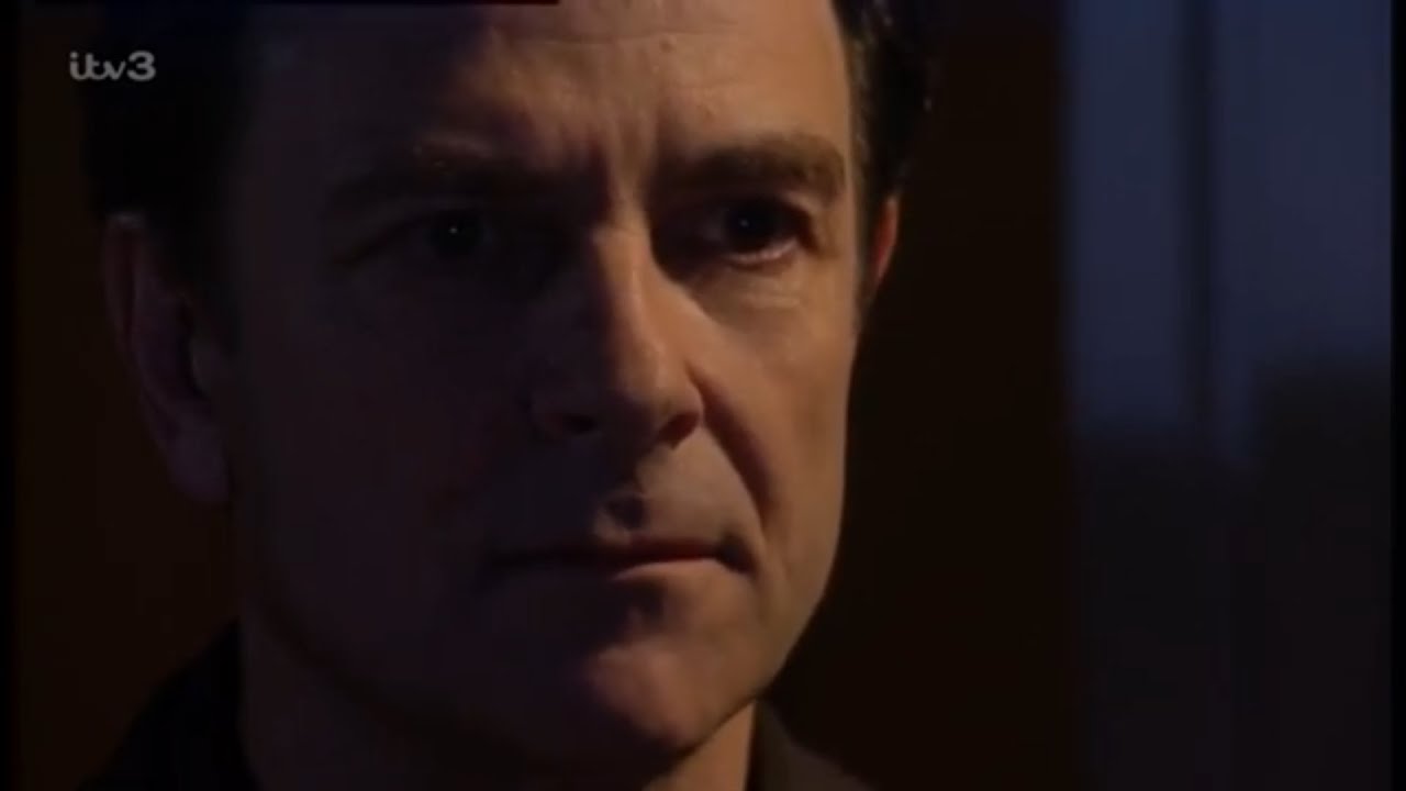 Coronation Street - Richard Hillman confesses his crimes to Gail HQ