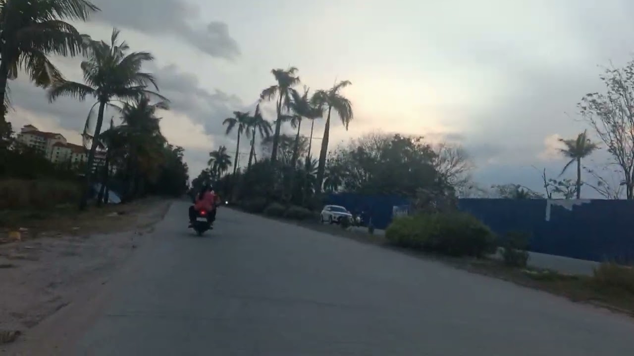 JALAN LEWAT TANJUNG RIAU SORE SORE 
