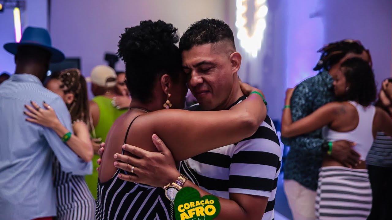 BAILE AFRO DE #kizomba #tarraxinha ❤️💃🕺🥰