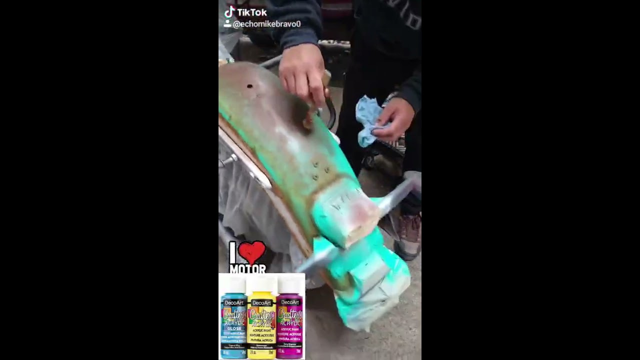 RUSTY EFFECT TEAL COLOR, EFECTO DE OXIDO EN UNA HARLEY DAVIDSON