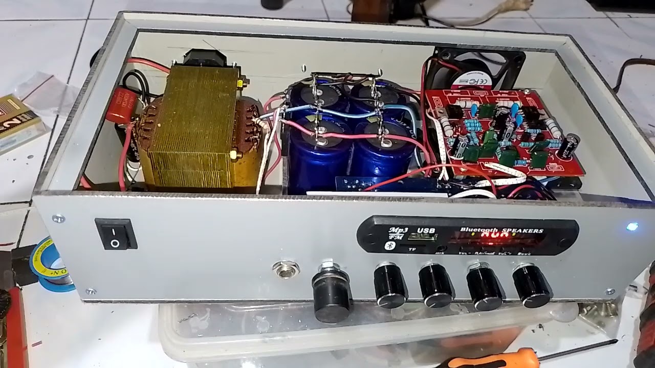 amplifer socl 506 travo 5 amper ct 32....