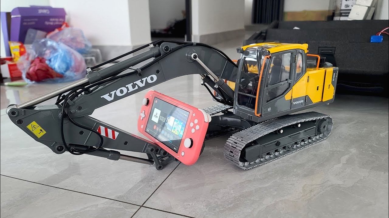 Máy Xúc Volvo EC 160E Bản Full Kim Loại, Máy Xúc Điều Khiển Từ Xa