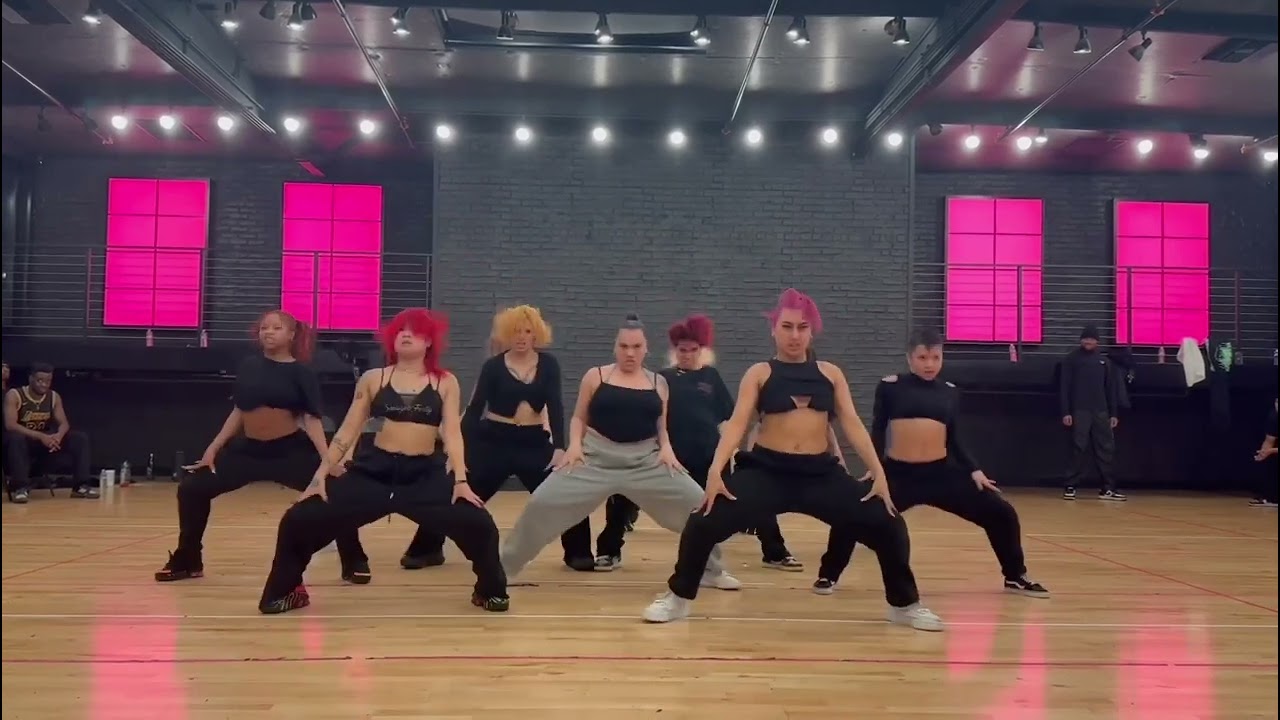 Rihanna Super Bowl rehearsal | Where Have You Been | Parris Goebel Choreography 