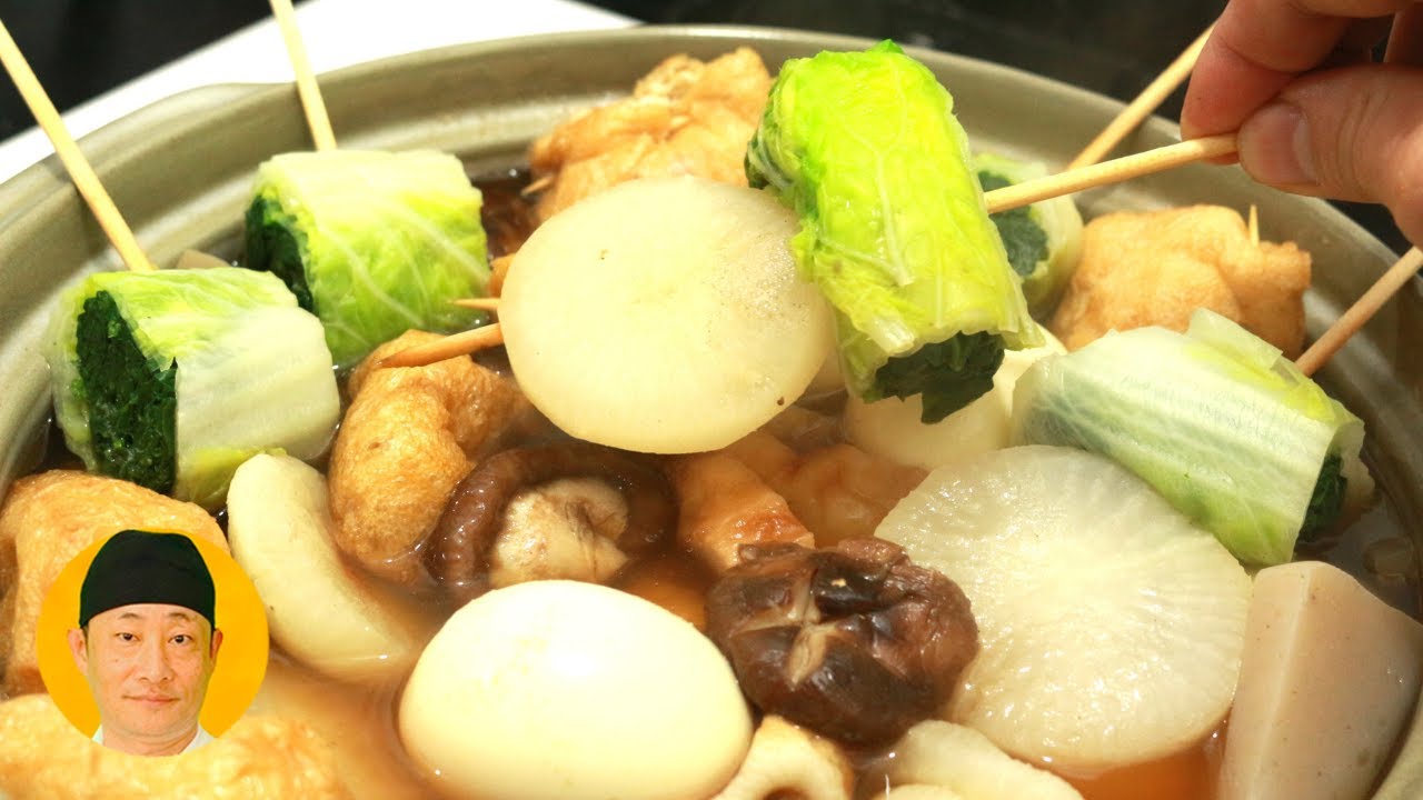 Oden cozido de legumes e ovos