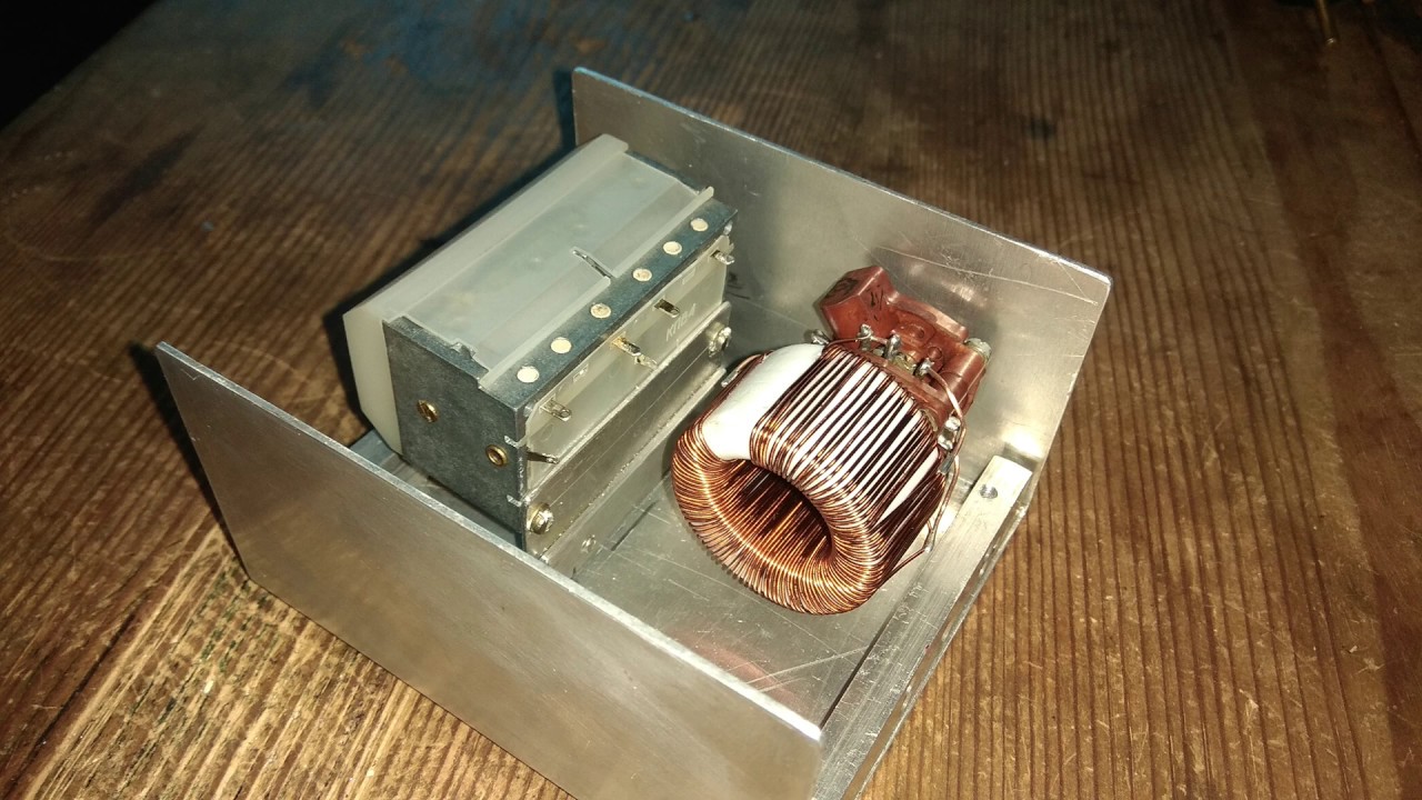 QRP Antenna Tuner
  v.3 / QRP согласующее по схеме Г-контур SOTA IOTA X1M FT-817 EW8OO