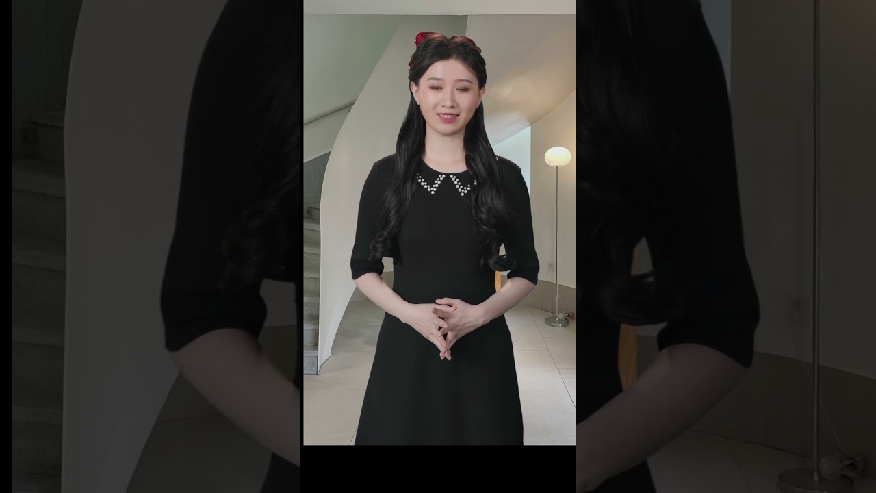 AI Show Girl