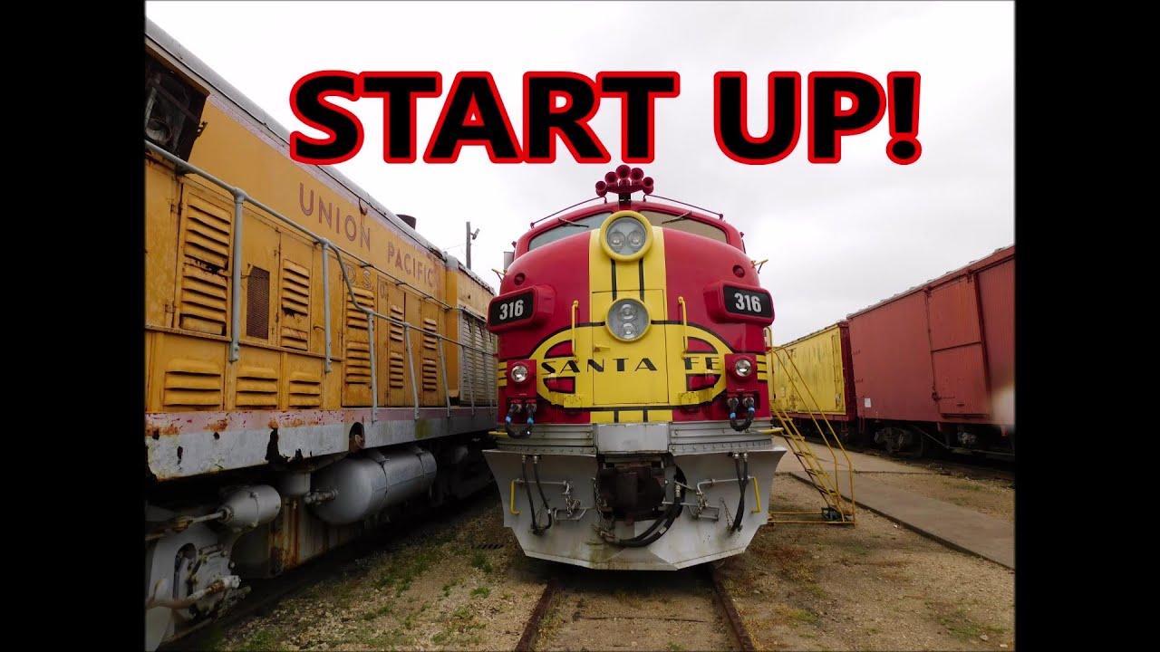 SUPER Cool F7 Santa Fe WARBONNETS START UP!  Galveston Railroad museum #315 #316