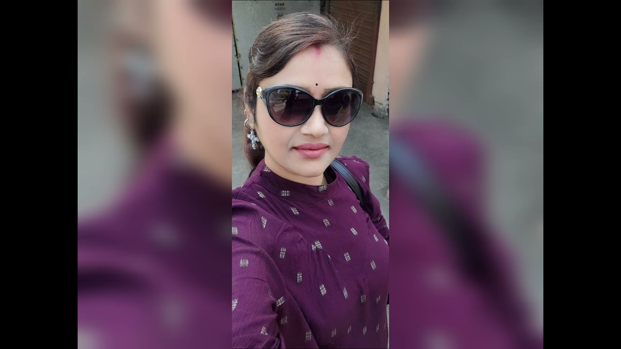 AISE NA MUJHE  TUM DEKHO| SINGER KISHORE  KUMER | COVER  BY SUMITA   BHATTACHARJEE