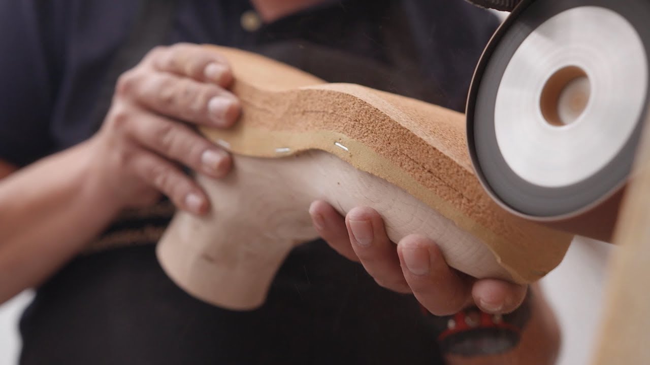 Cork in orthopaedic and comfort footwear - special news report by RTP
