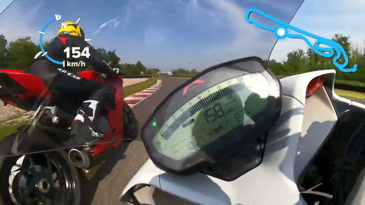 Anneau du Rhin 21.05.2023 Ducati SuperSport S Turn 2