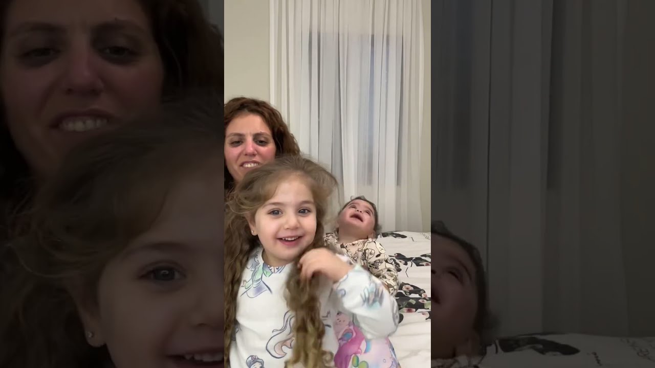 אז רצינו לפרק את הצמות אבל לאלארי היו תוכניות אחרות 😂😂