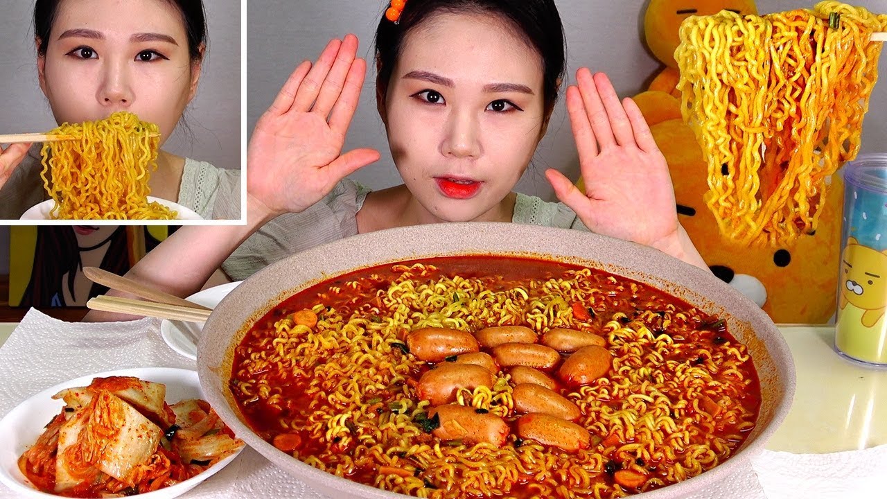 8 пакетов Budae Jjigae (тушеная колбаса) рамен с колбасой Мукбанг едят звук