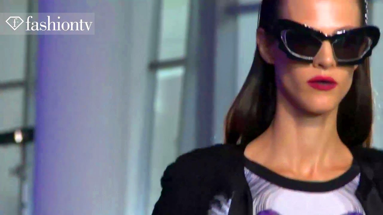 Prabal Gurung Runway Show - New York Fashion Week Spring 2012 NYFW ft Karlie Kloss | FashionTV - FTV