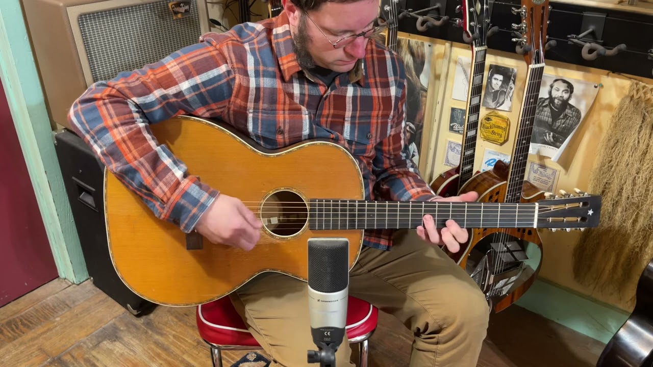 1930s Regal-made jumbo baritone guitar