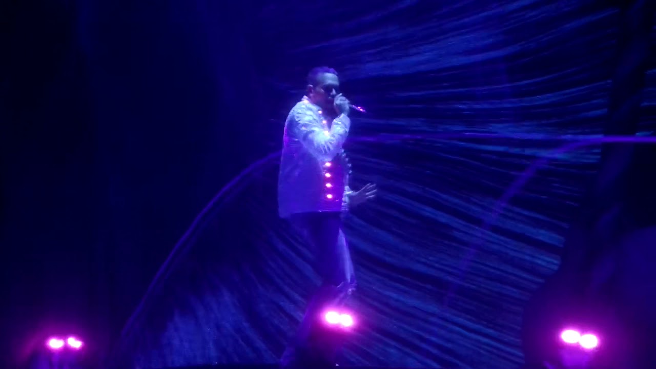 Chris brown- Indigo live