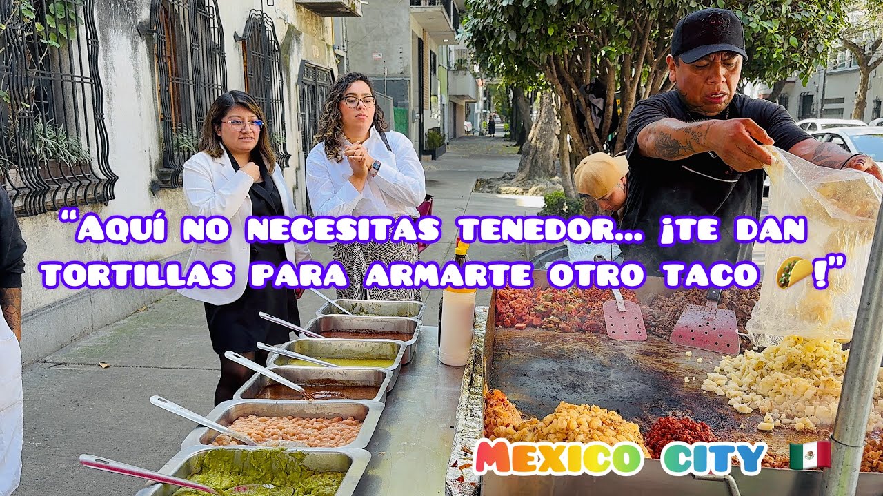 “Aquí no necesitas tenedor ¡te dan tortillas para armarte otro taco 🌮”En Cdmx🇲🇽#mexico#food#travel