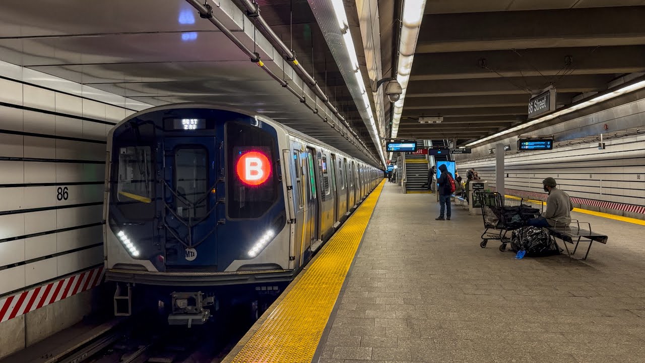 NYC Subway: (B)(D) and (Q) Trains @ 86th St 