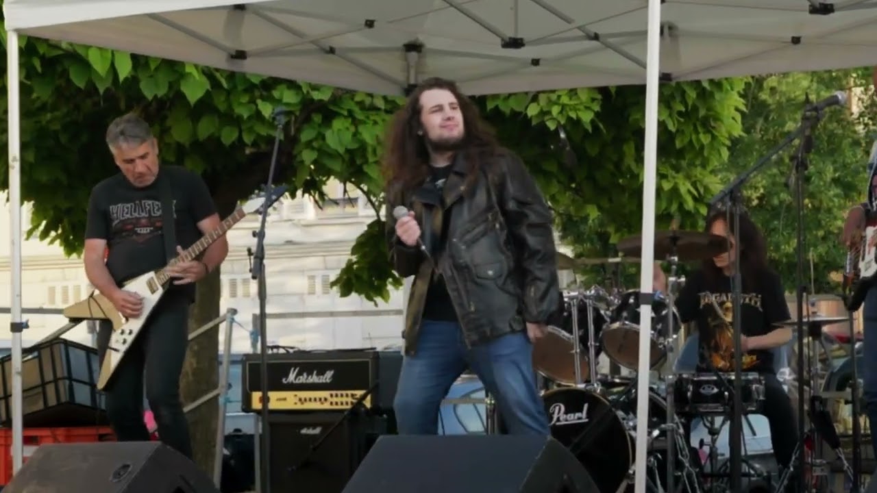 Arken Stone - Rock you like a hurricane (Cover of Scorpions)