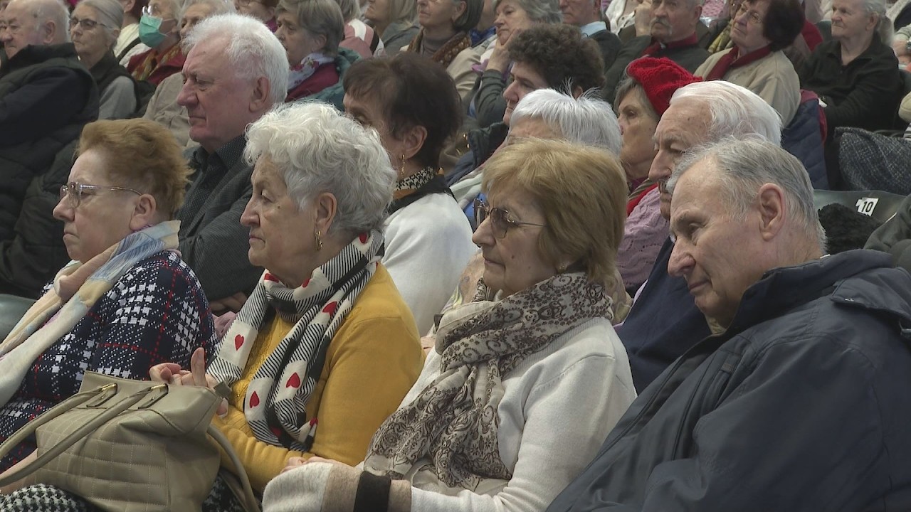 Folytatódik a Nyugdíjas Egyetem