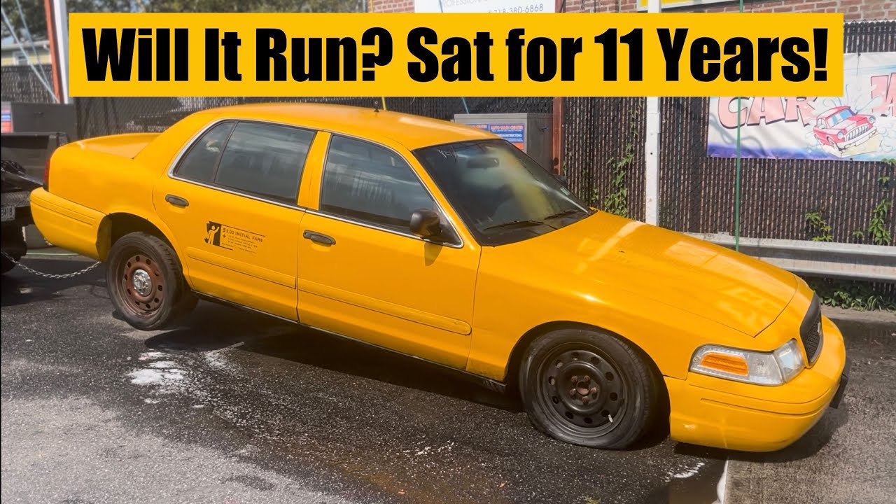 Barn Find NYC Taxi Ford Crown Victoria Long Wheelbase Rescue! Sat For 11 Years!