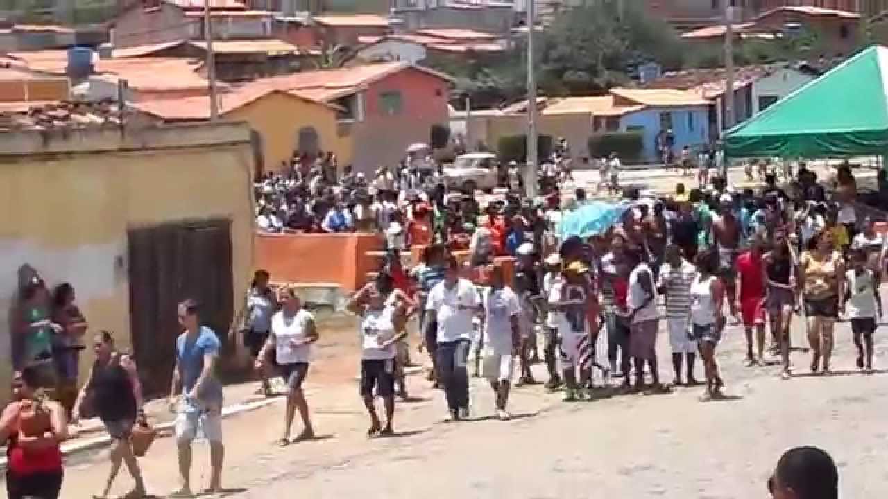 1520, lavagem das escadaria santa Inês BA 2015