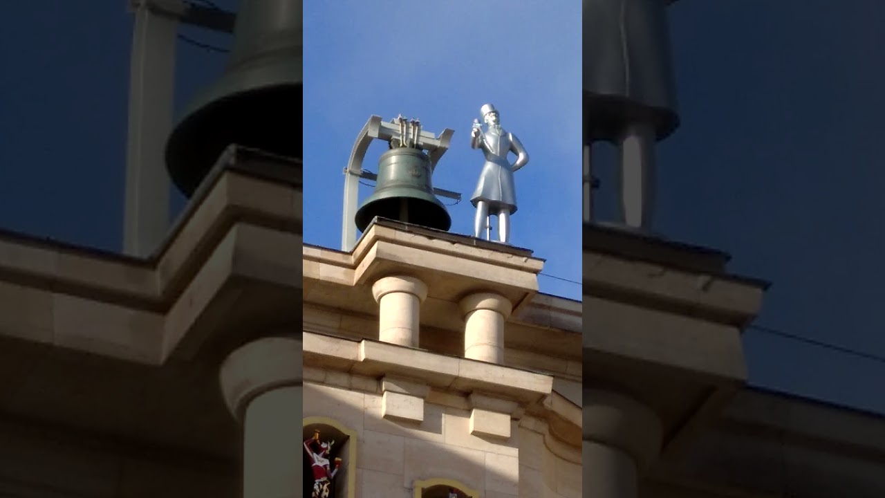 главные часы Брюсселя