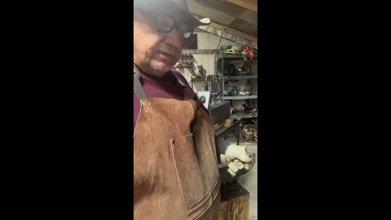 Forging a Horseshoe Knife!