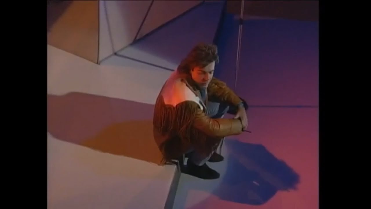 Lalo (Fernando Ciangherotti) - Más allá de la luna (Volver a empezar, 1994)