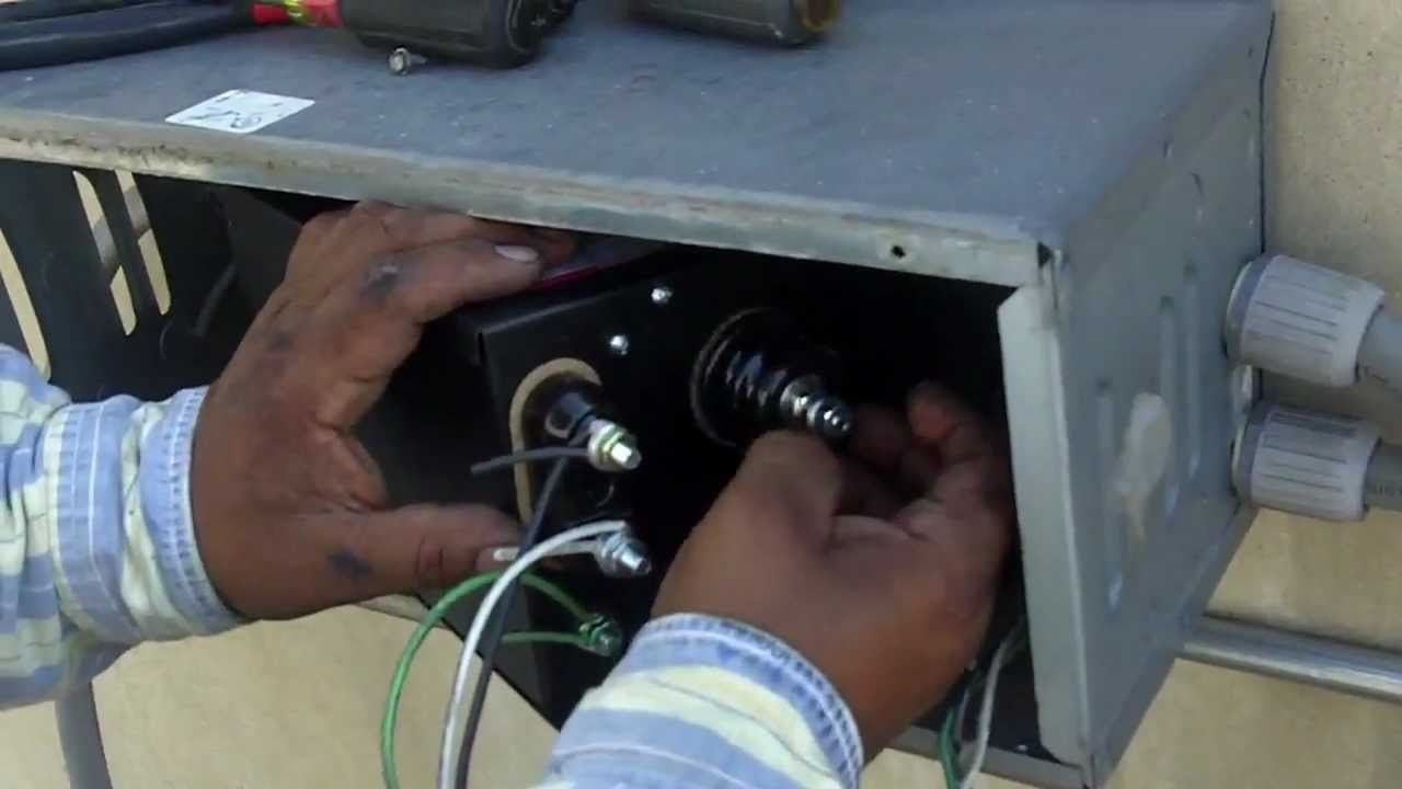 How to test a neon transformer