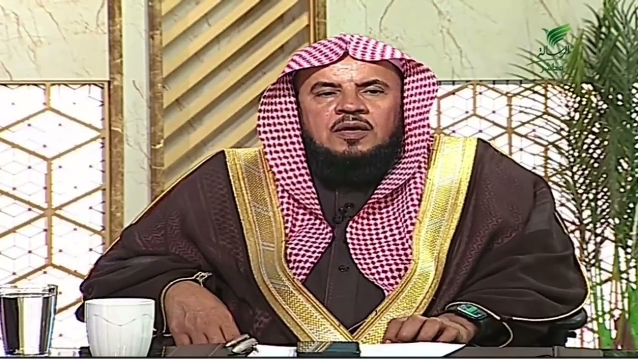 تصلي المغرب ثم تنام وتصلي العشاء قبل الفجر بنصف ساعة.. ما حكم فعلها؟- الشيخ د. سعد بن عبدالله السبر